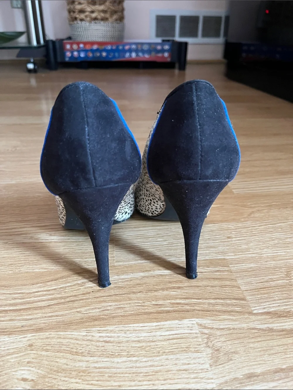 Lulu Townsend Black and Off White Spotted High Heel Pumps with Blue Accents